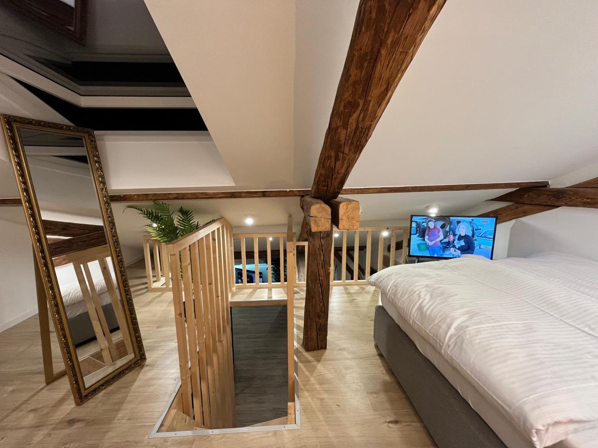 Beyond Staying Loft Appartment 23 Frei Stehende Badewanne باساو المظهر الخارجي الصورة